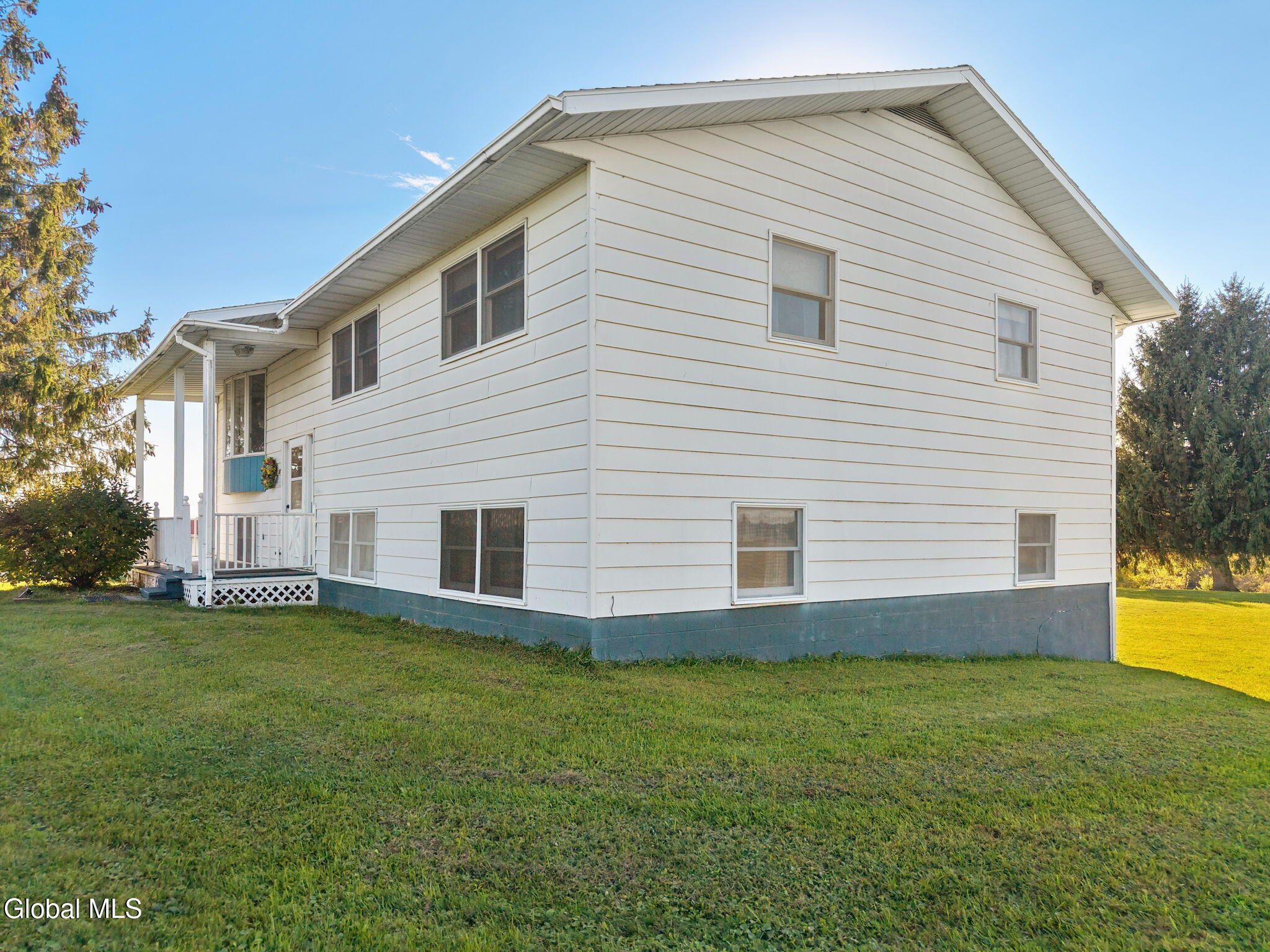 83 Casey Road Schaghticoke NY 12154