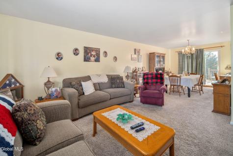 83 Casey Road Schaghticoke NY 12154