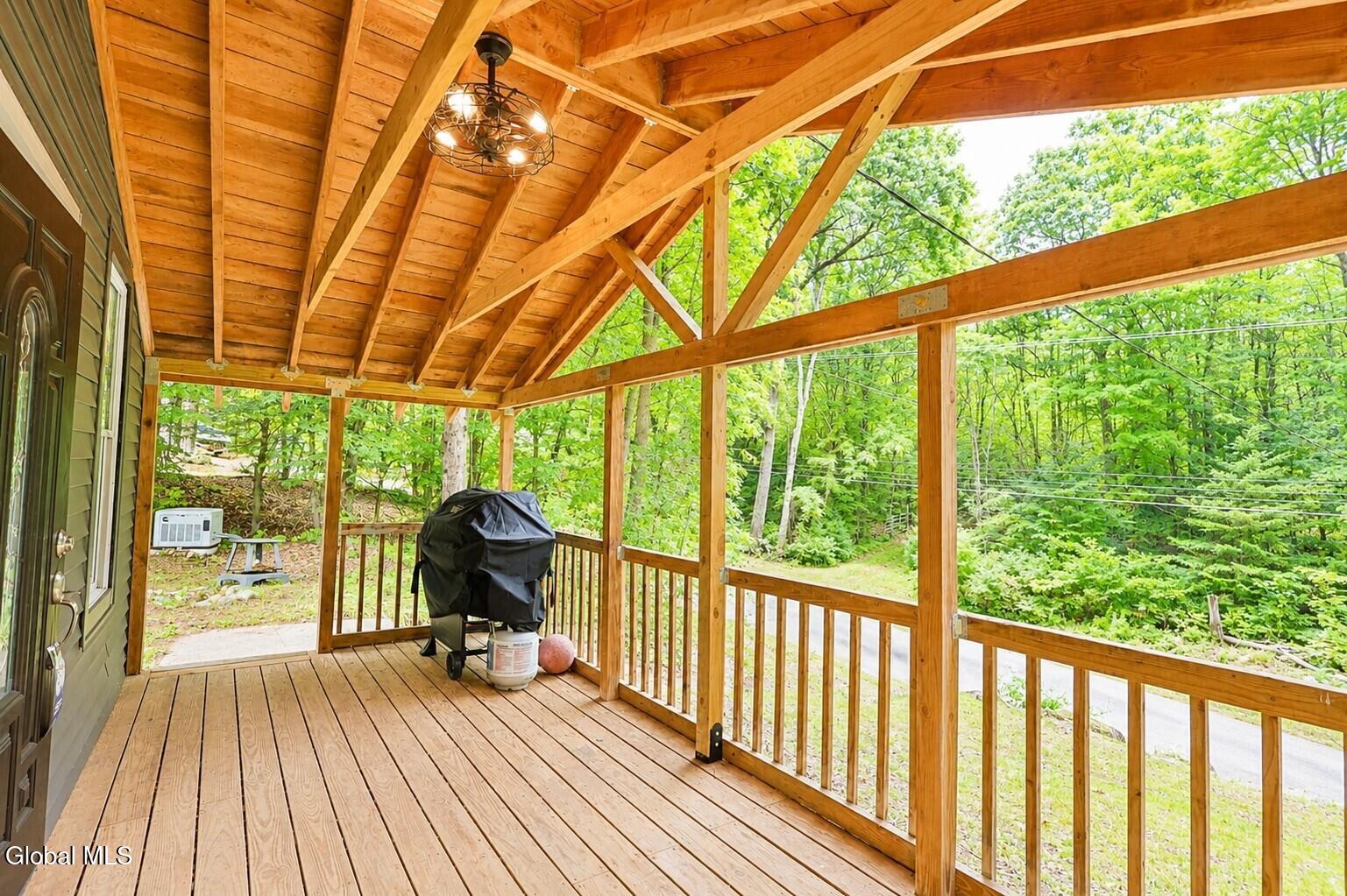 668 Beaver Pond Road Brant Lake NY 12815