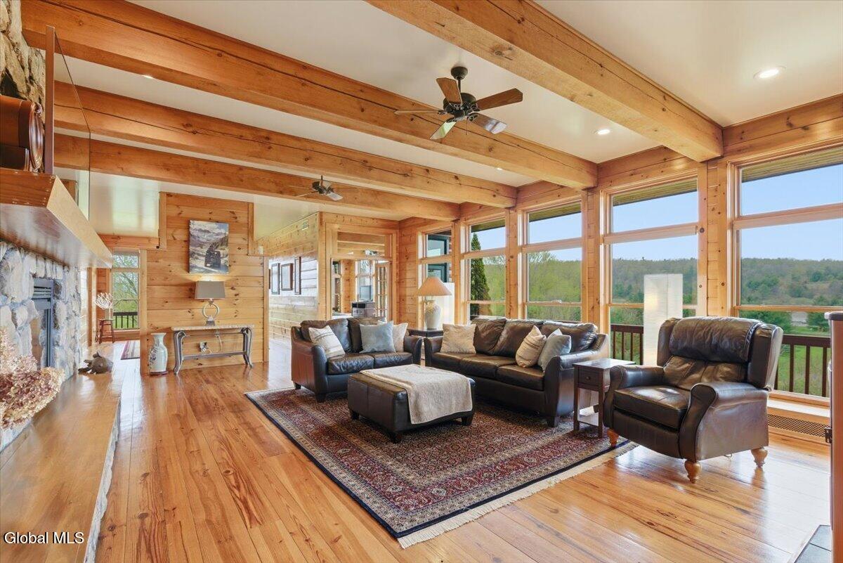 425 Bullock Road Slingerlands NY 12159