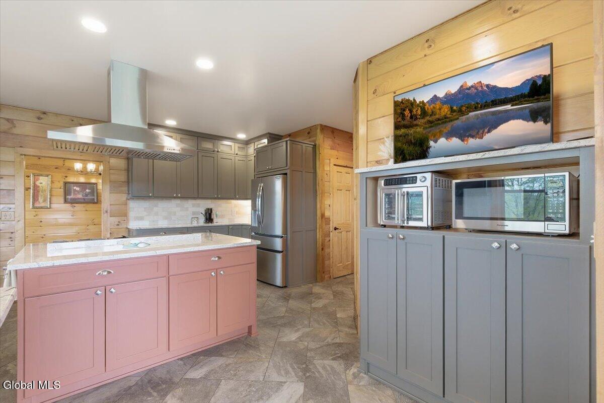 425 Bullock Road Slingerlands NY 12159
