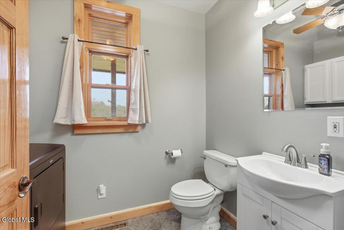 425 Bullock Road Slingerlands NY 12159
