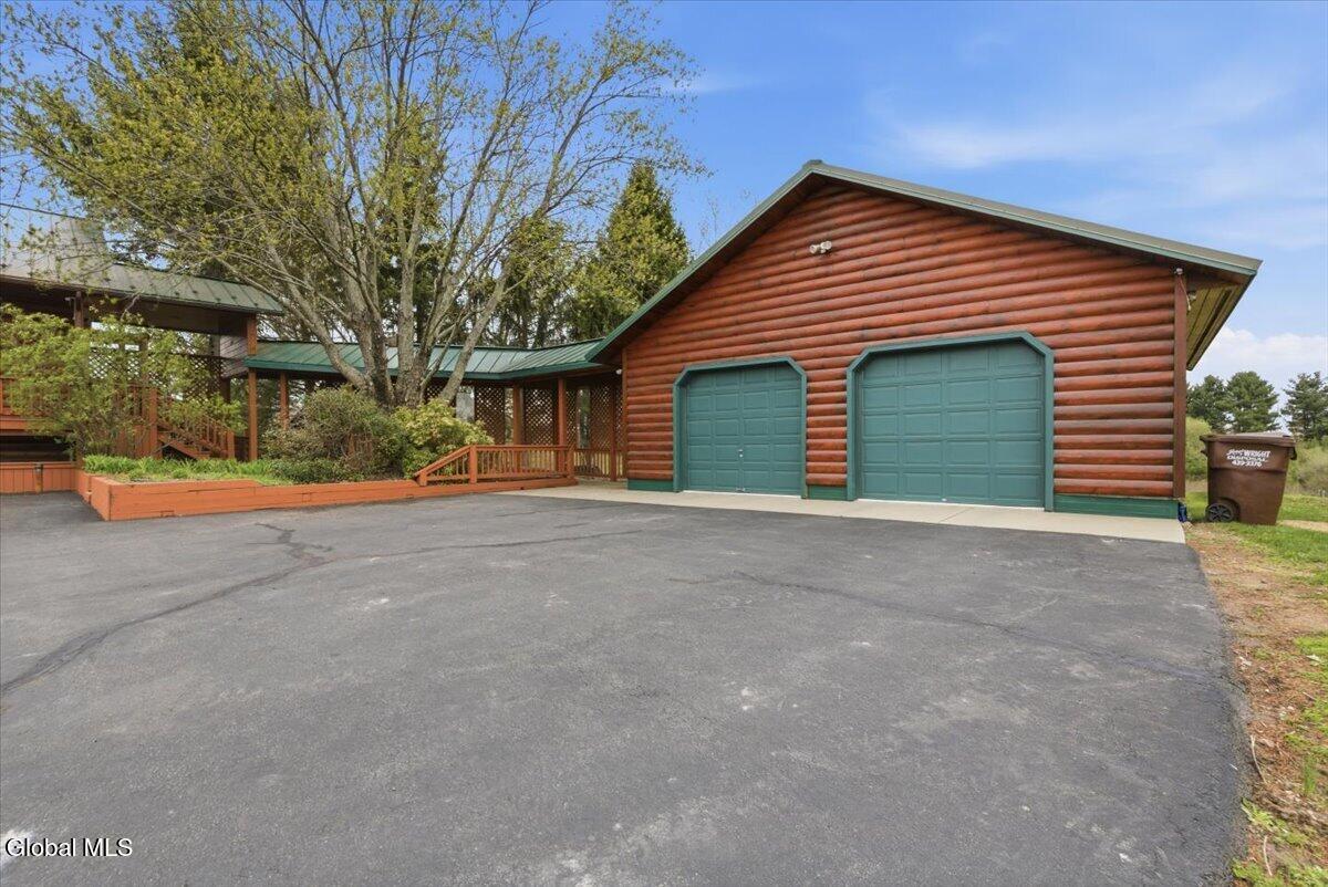425 Bullock Road Slingerlands NY 12159