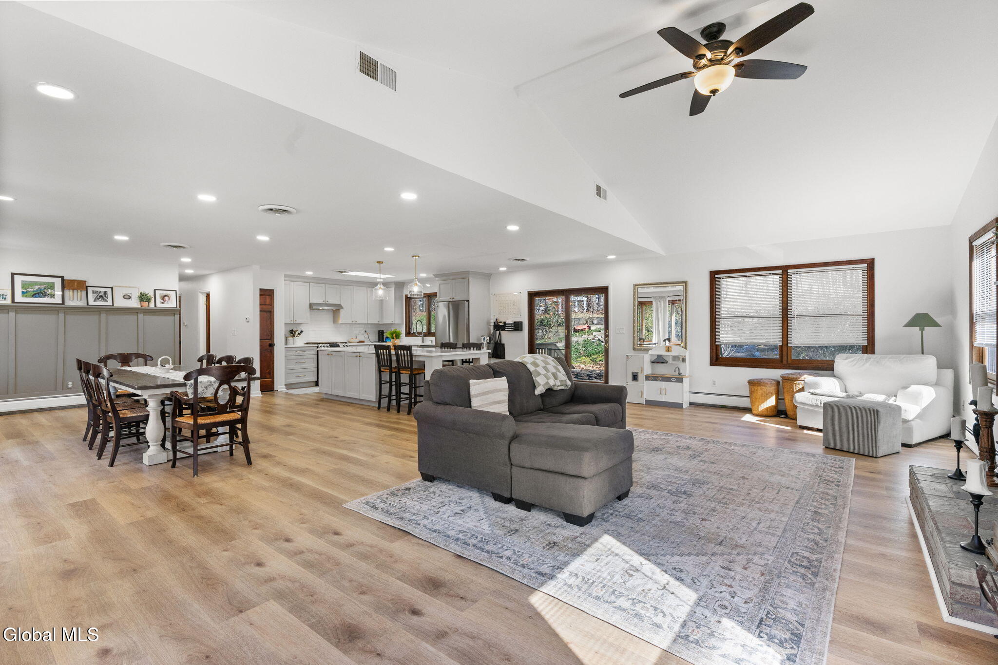 19 Crown Point Ballston Lake NY 12019