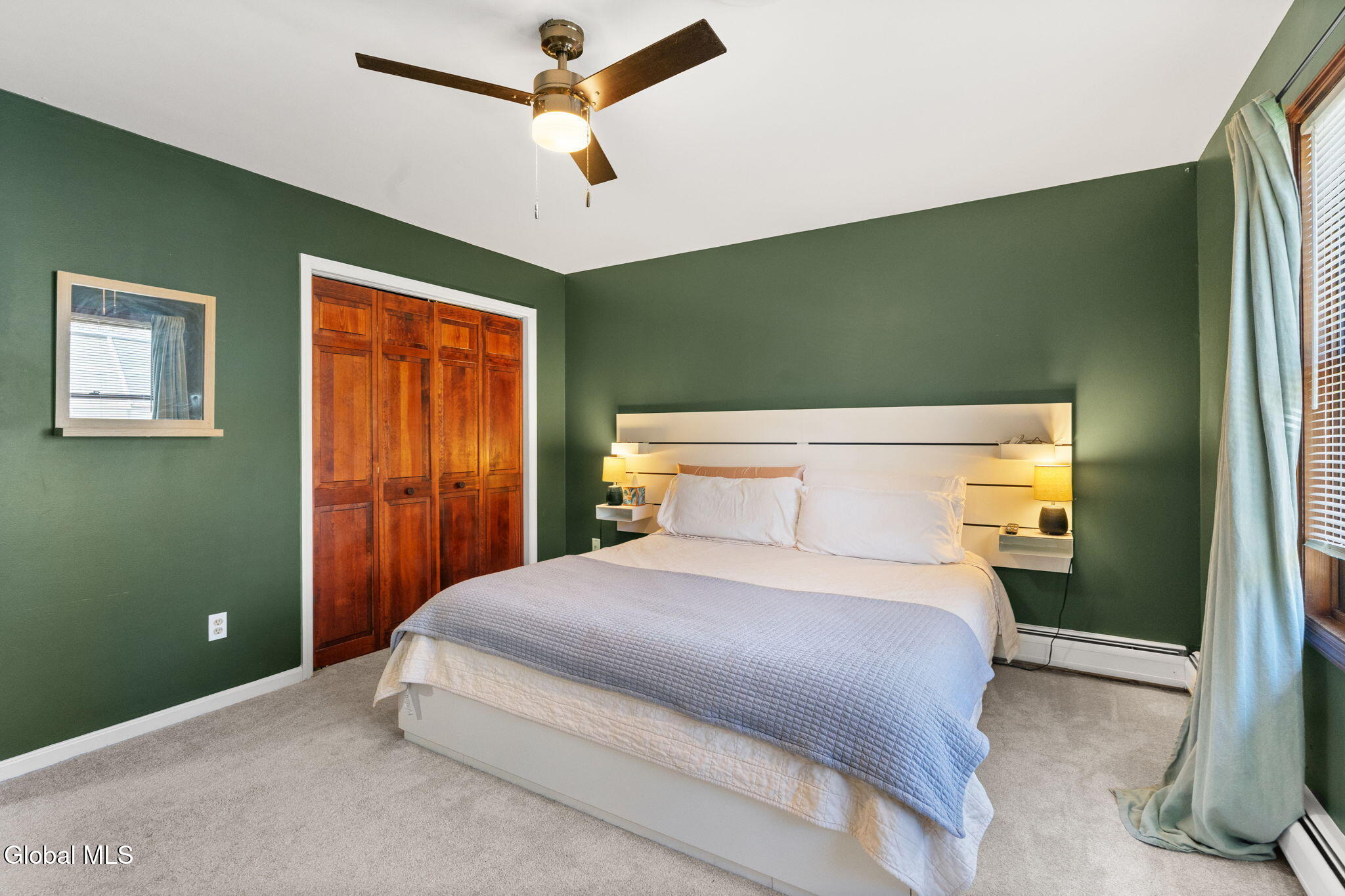 19 Crown Point Ballston Lake NY 12019