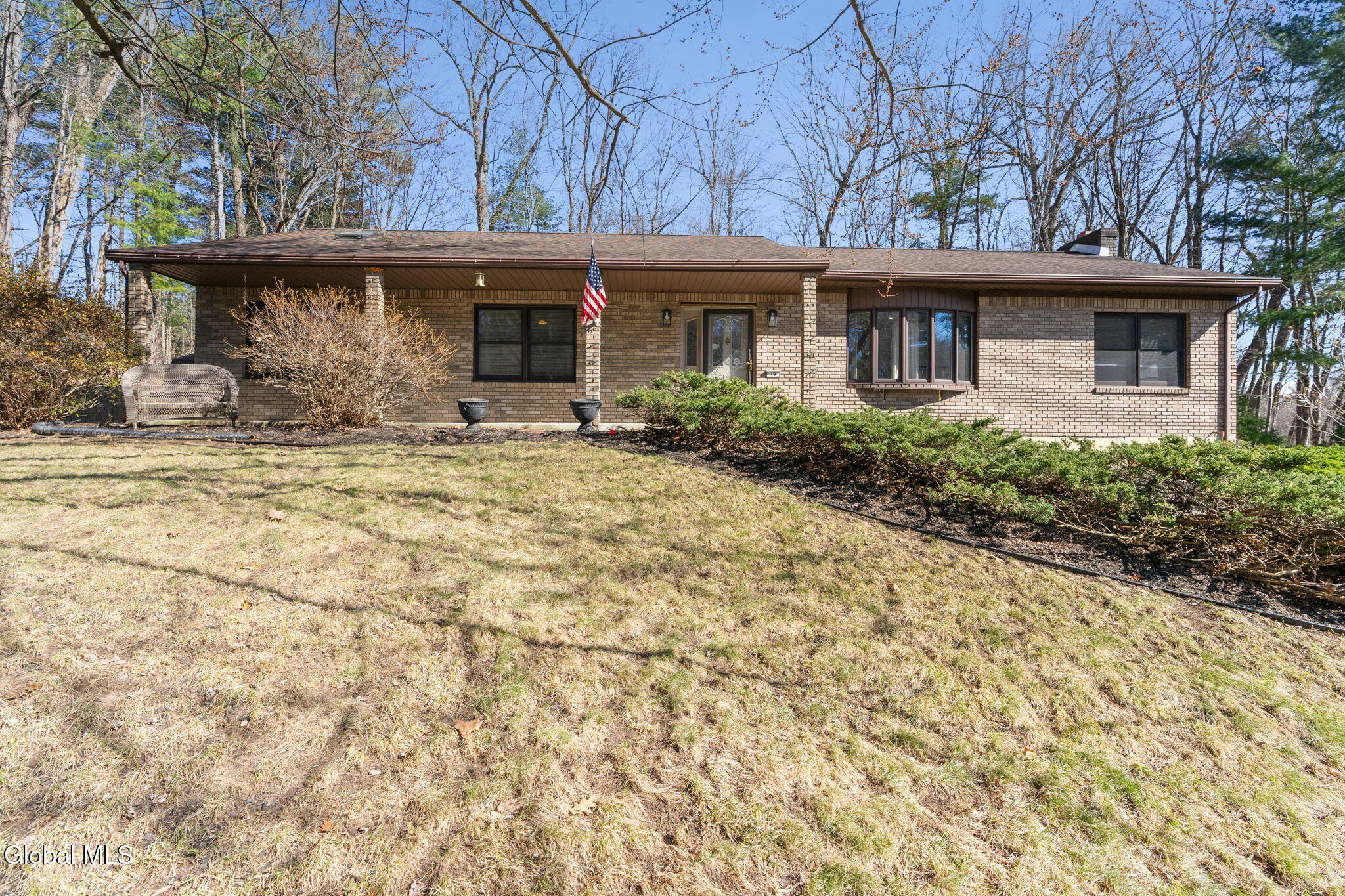 19 Crown Point Ballston Lake NY 12019