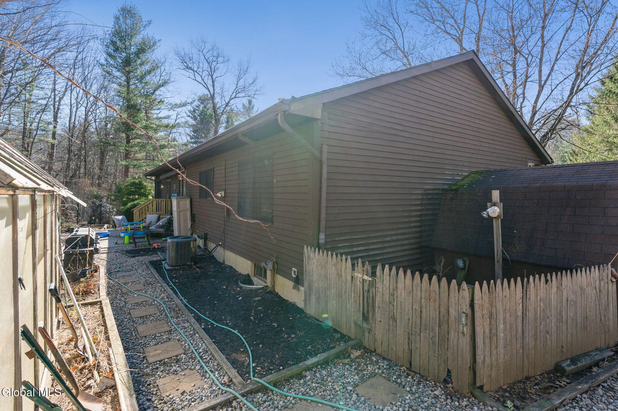 19 Crown Point Ballston Lake NY 12019