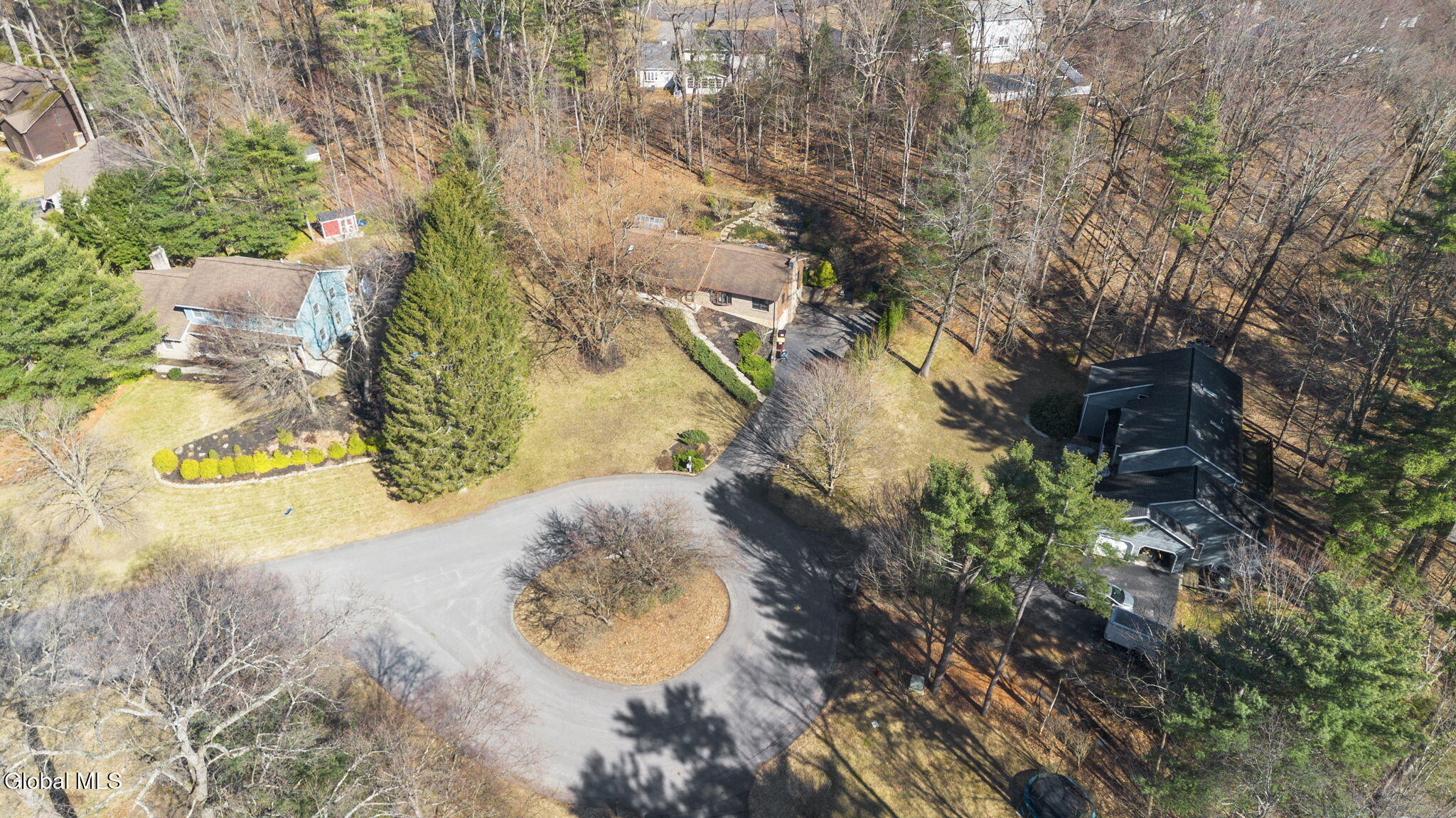 19 Crown Point Ballston Lake NY 12019