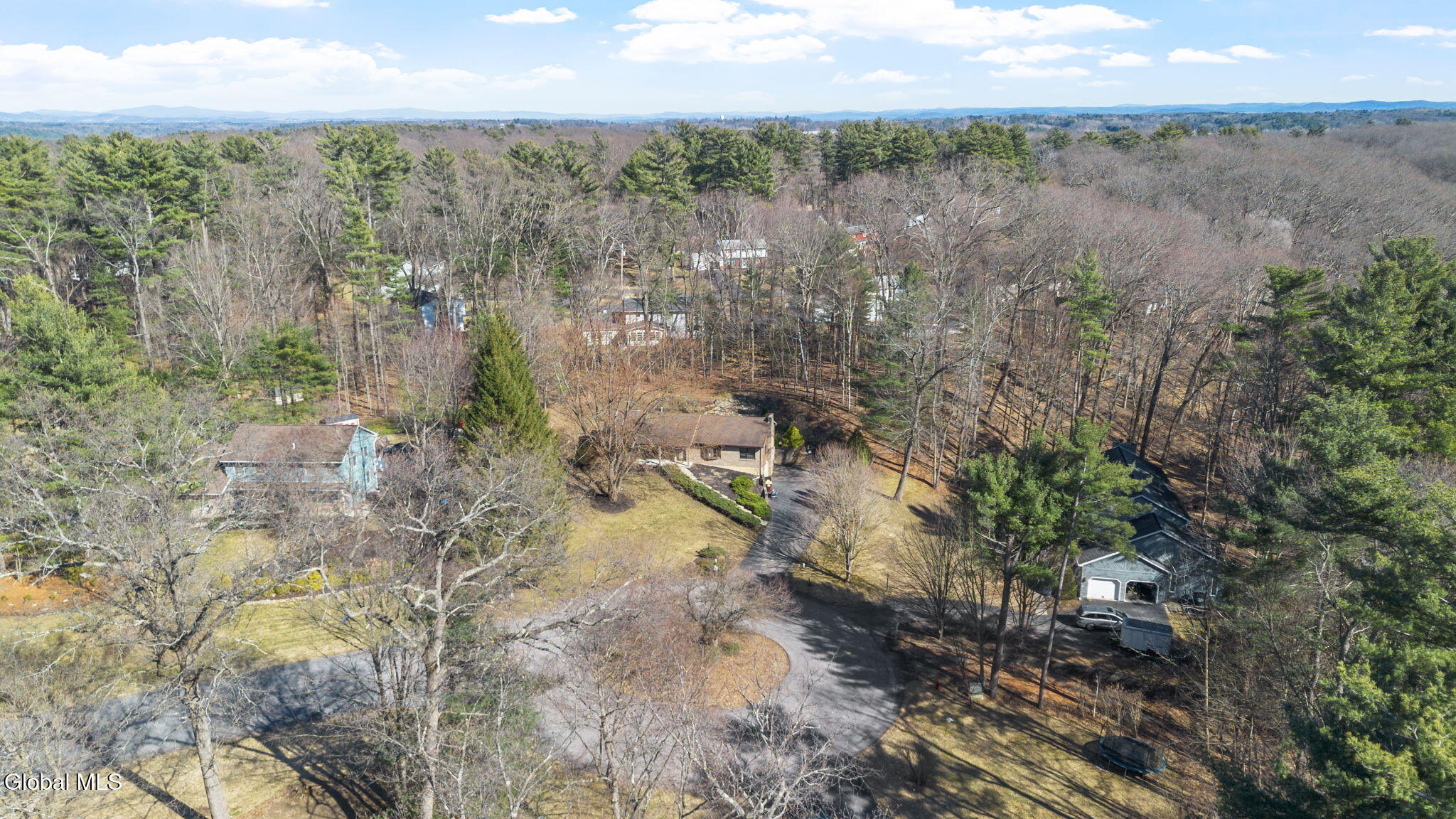 19 Crown Point Ballston Lake NY 12019