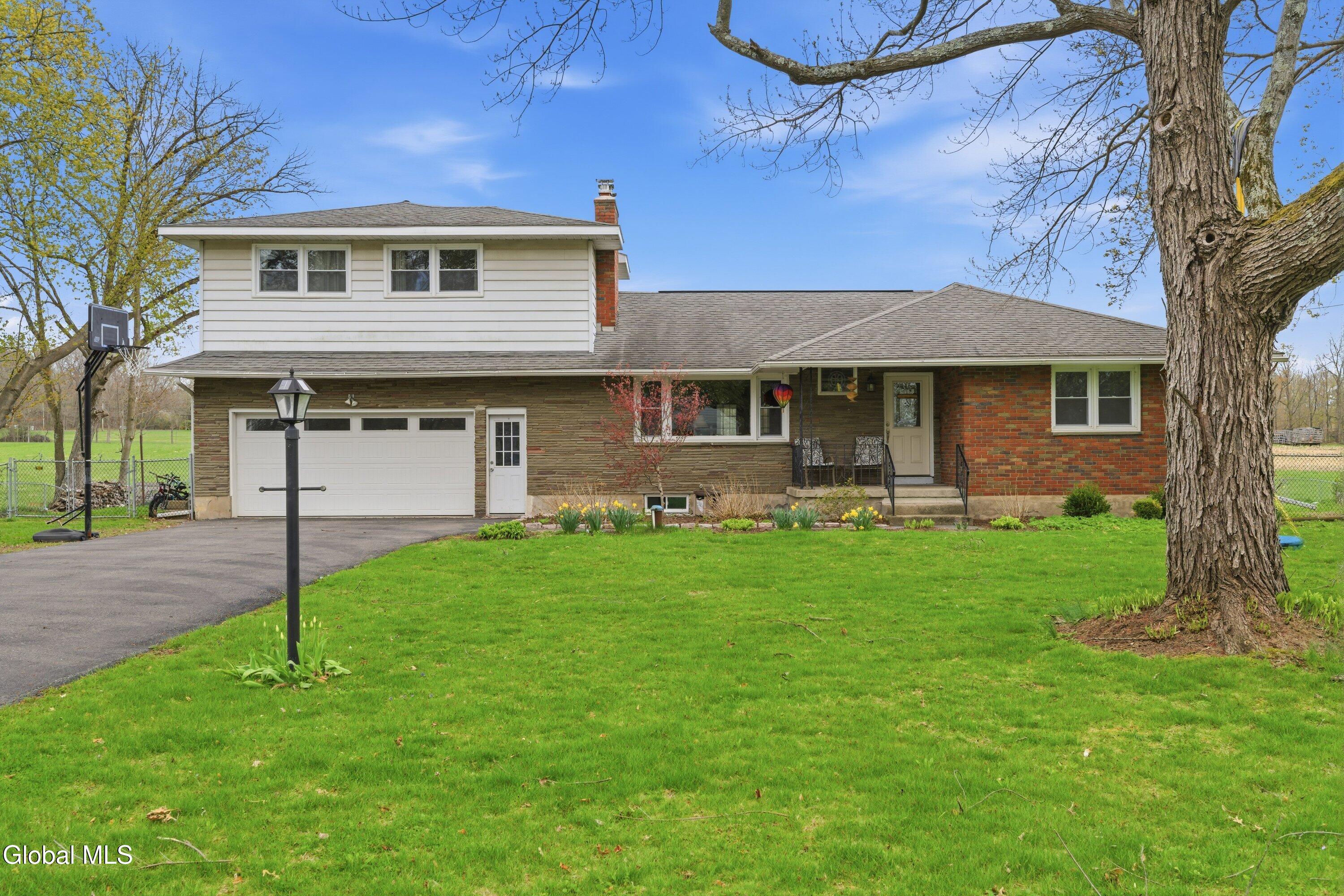 107 Ashdown Road Ballston Lake NY 12019