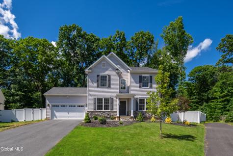 27 Spencer Street Clifton Park NY 12065