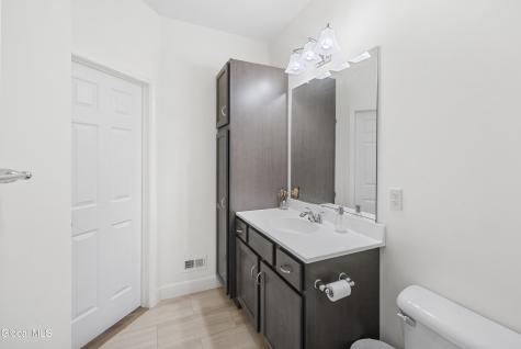 27 Spencer Street Clifton Park NY 12065