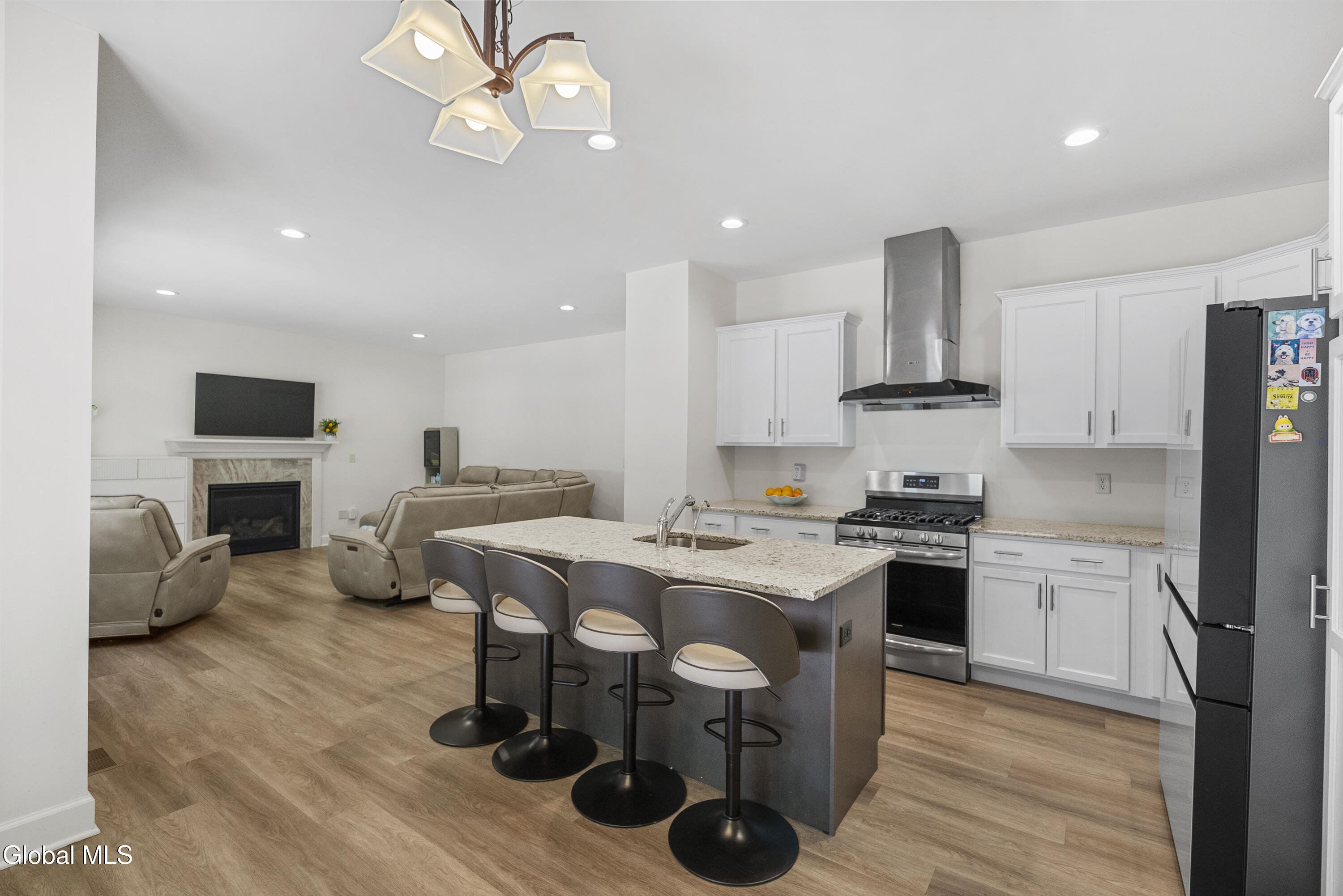 27 Spencer Street Clifton Park NY 12065