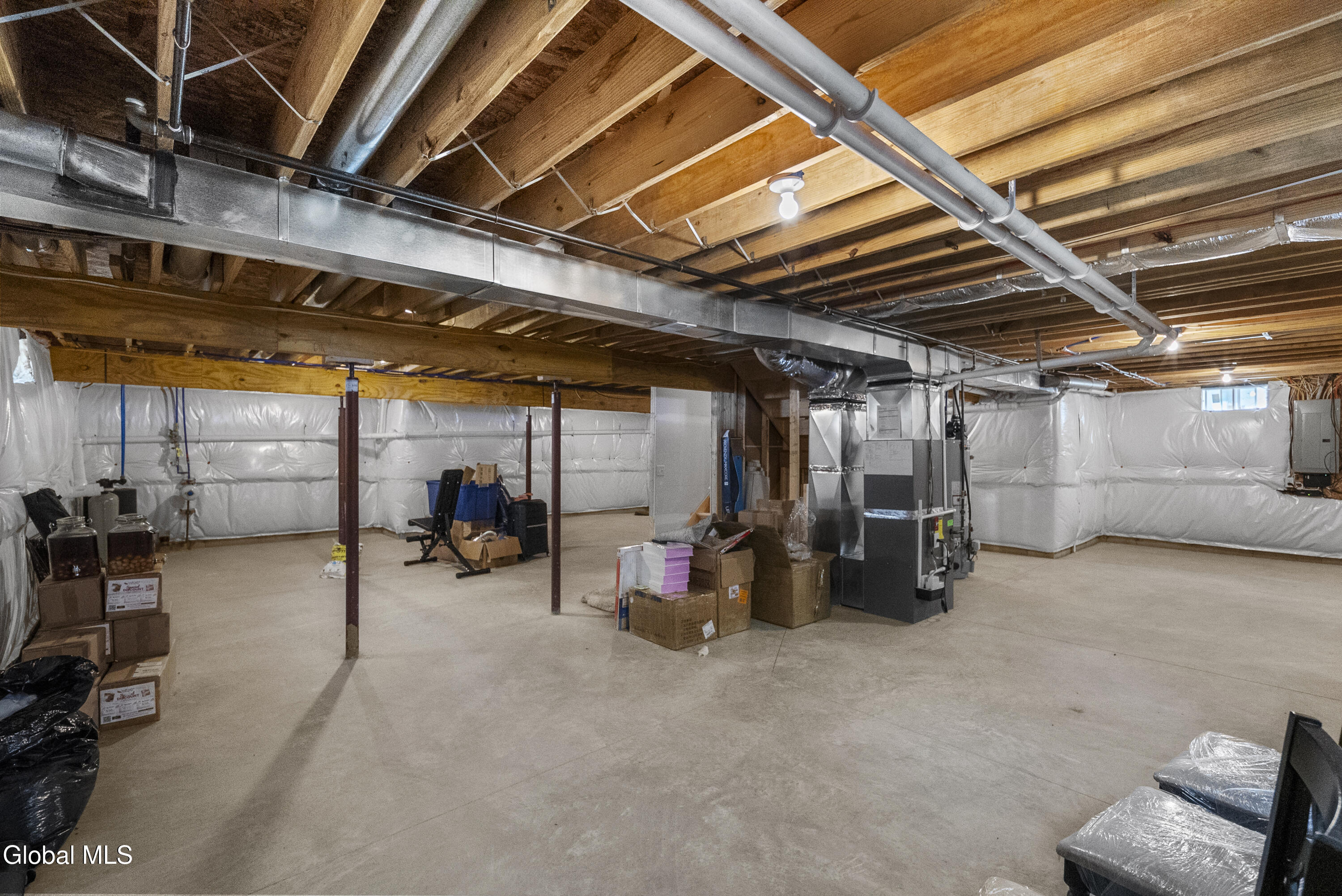 27 Spencer Street Clifton Park NY 12065