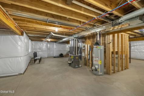 27 Spencer Street Clifton Park NY 12065