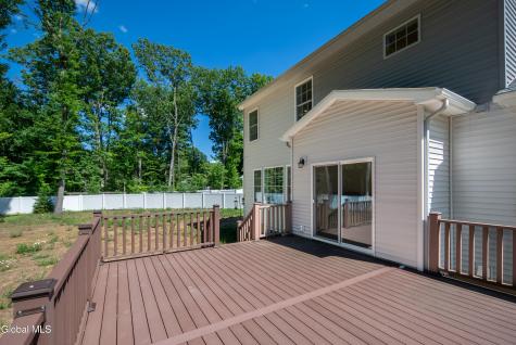 27 Spencer Street Clifton Park NY 12065