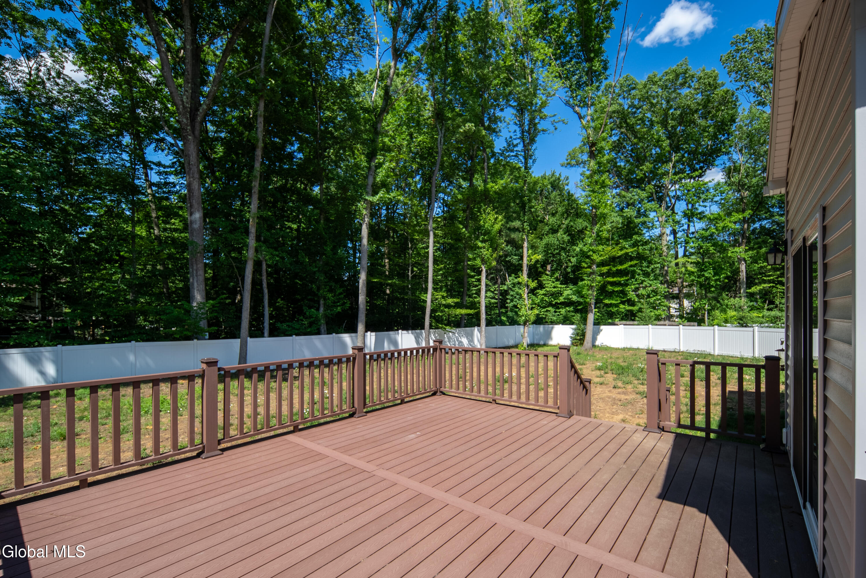 27 Spencer Street Clifton Park NY 12065