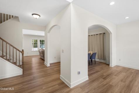27 Spencer Street Clifton Park NY 12065