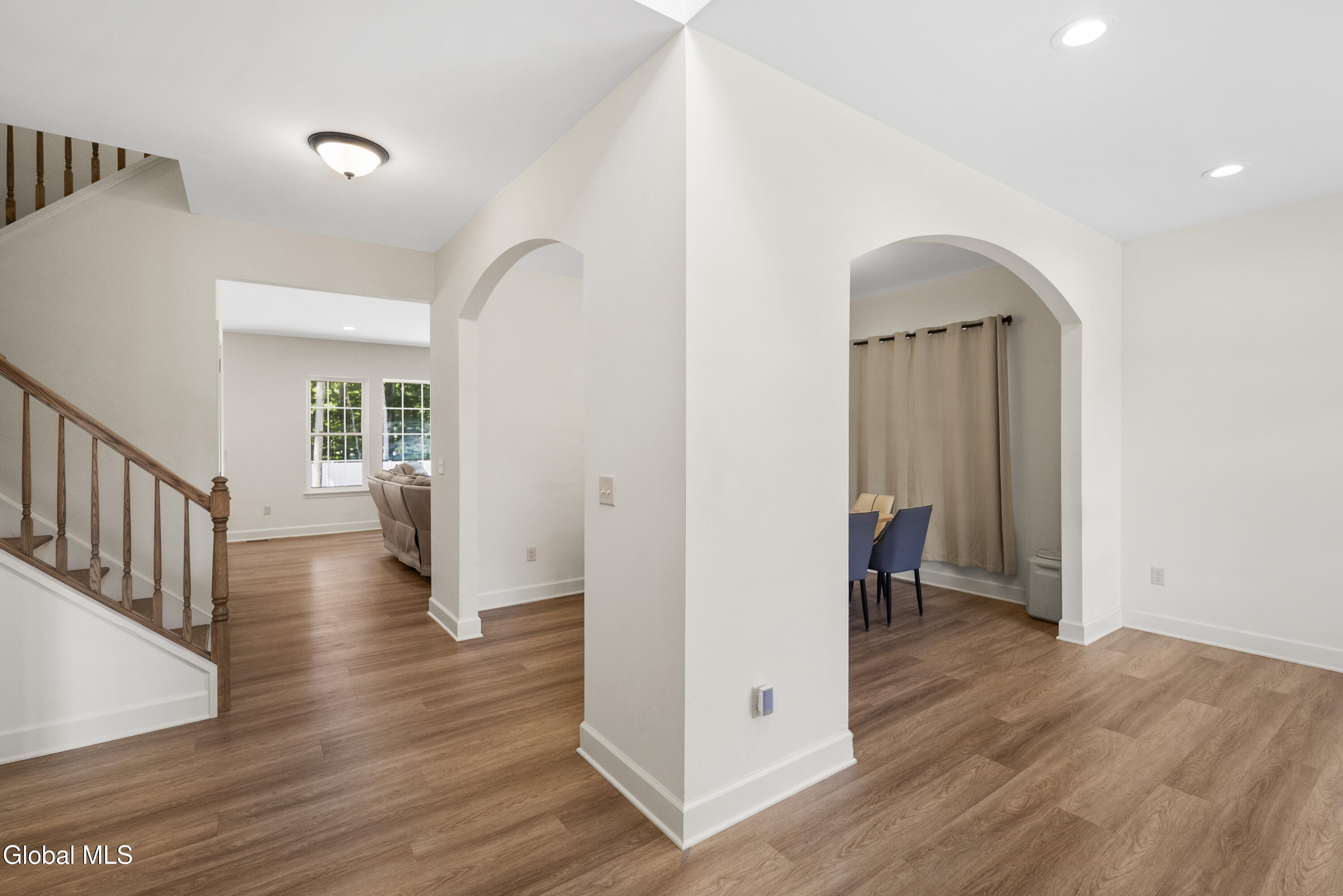 27 Spencer Street Clifton Park NY 12065