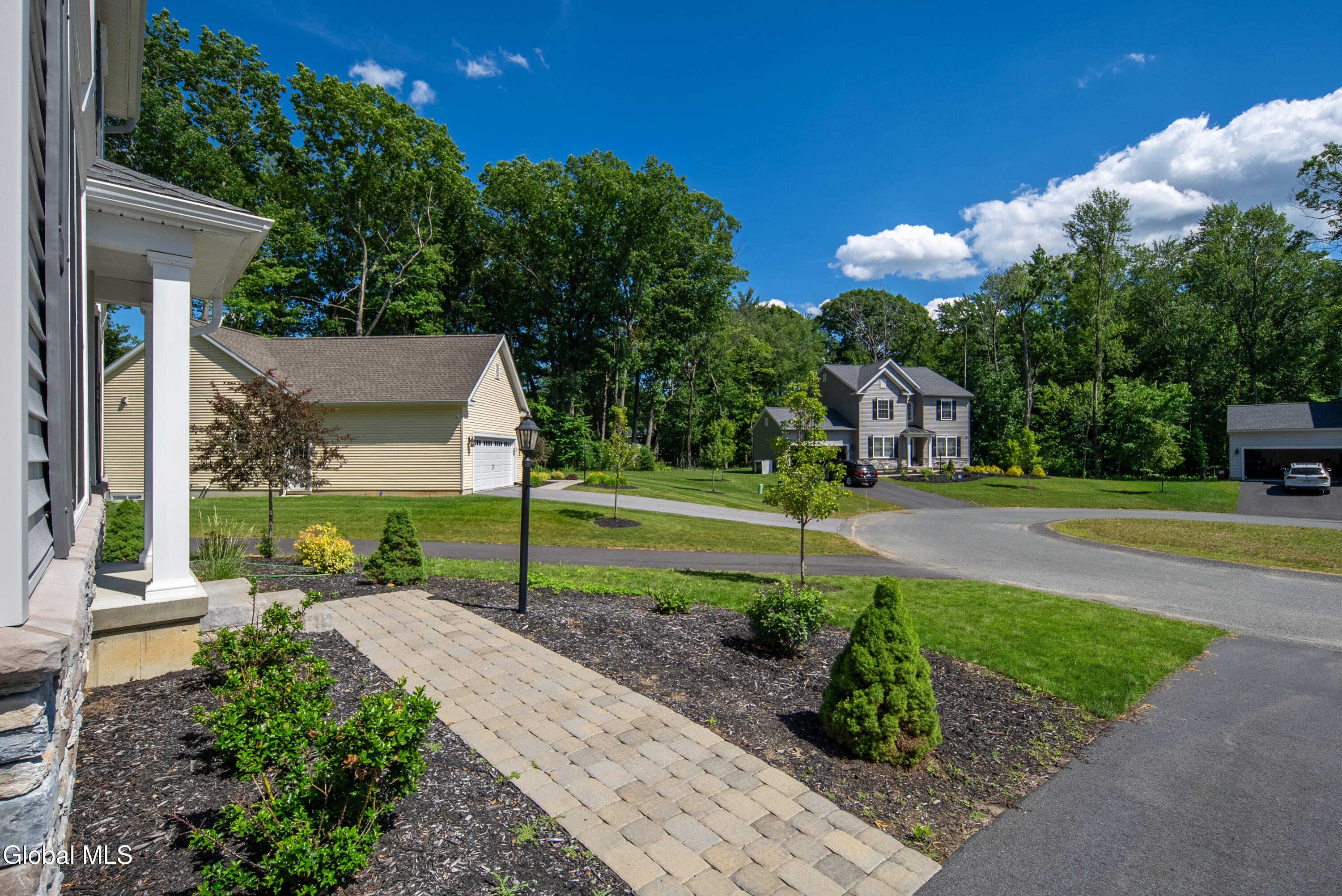 27 Spencer Street Clifton Park NY 12065