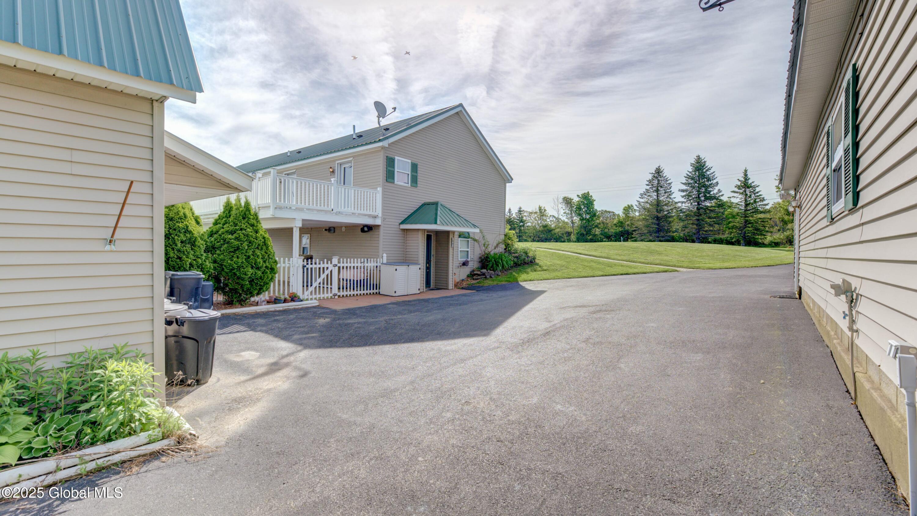 127 Firefly Meadow Road Fultonville NY 12072