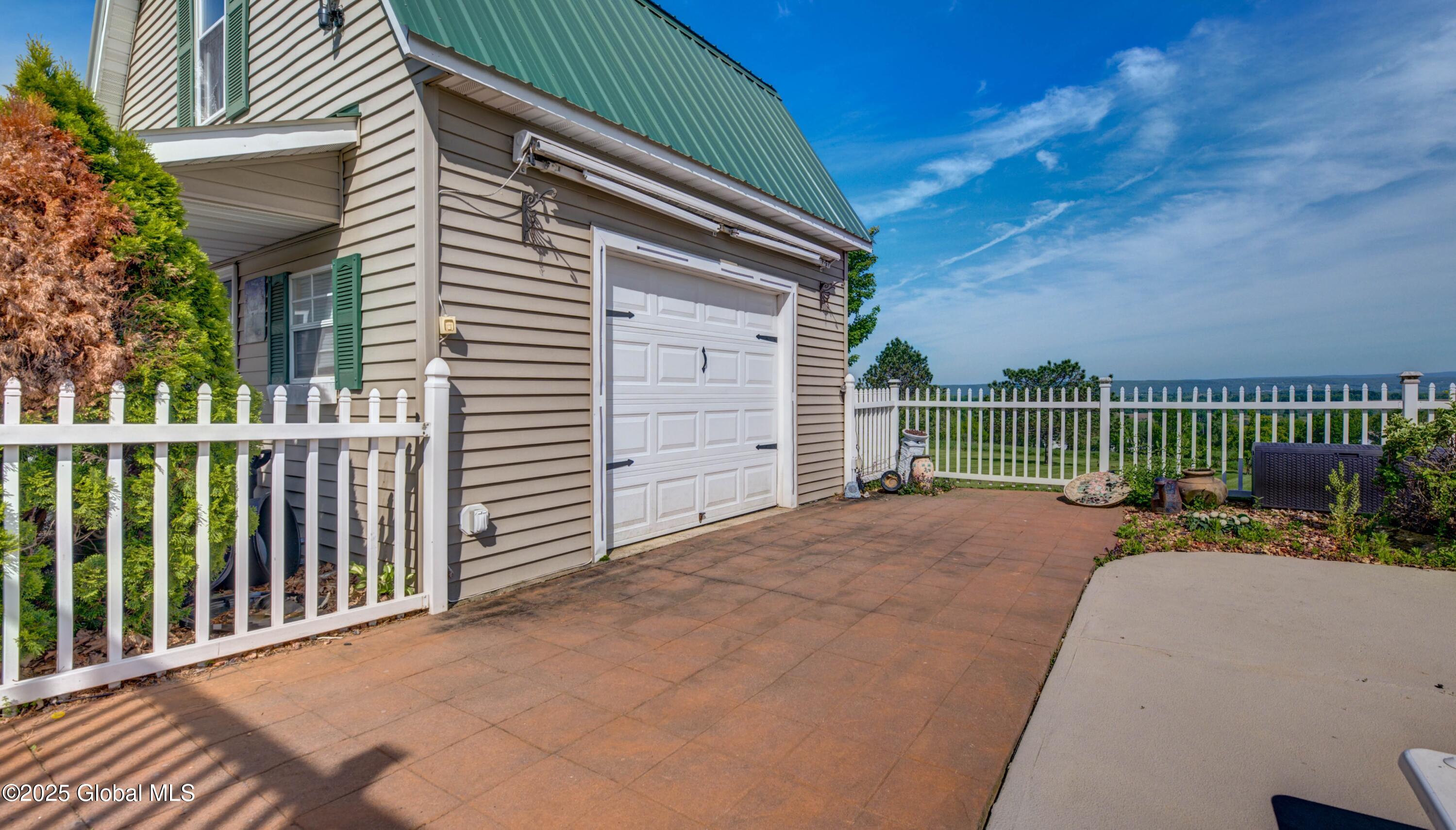 127 Firefly Meadow Road Fultonville NY 12072