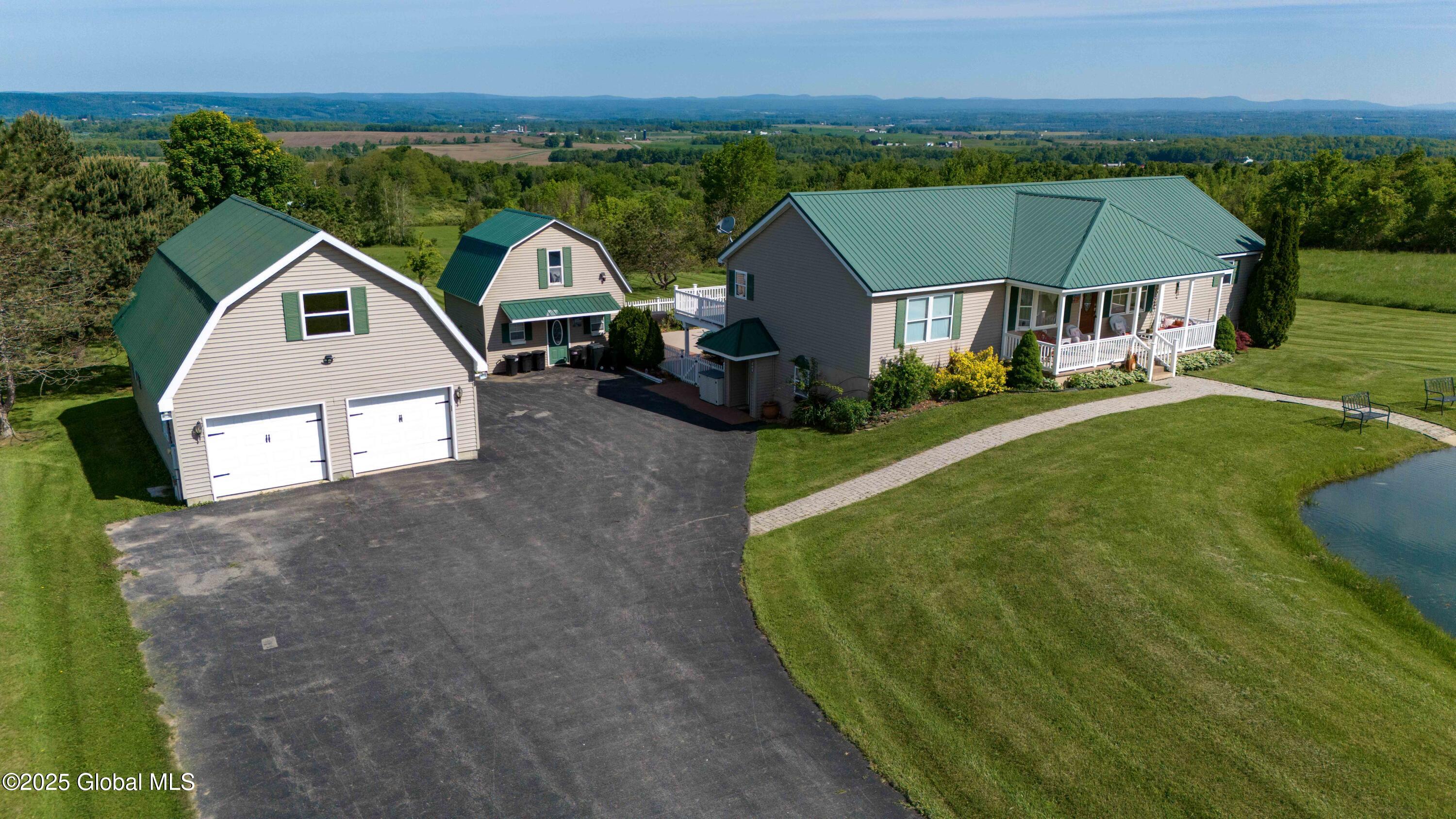 127 Firefly Meadow Road Fultonville NY 12072