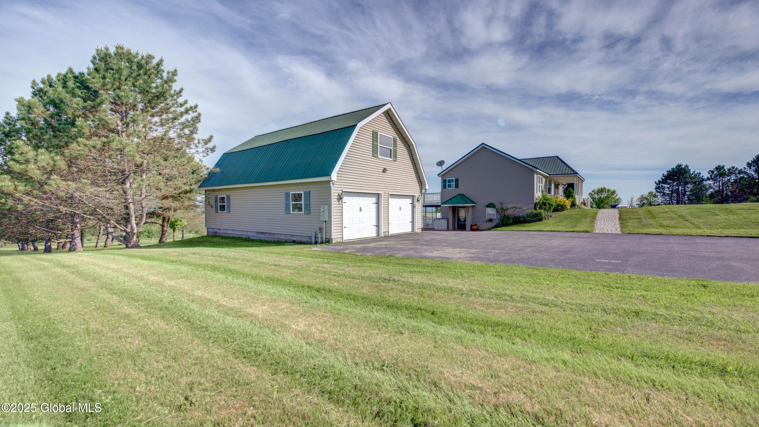 127 Firefly Meadow Road Fultonville NY 12072