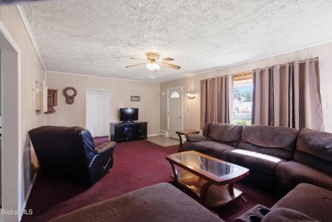297 Melrose Street Rotterdam NY 12306