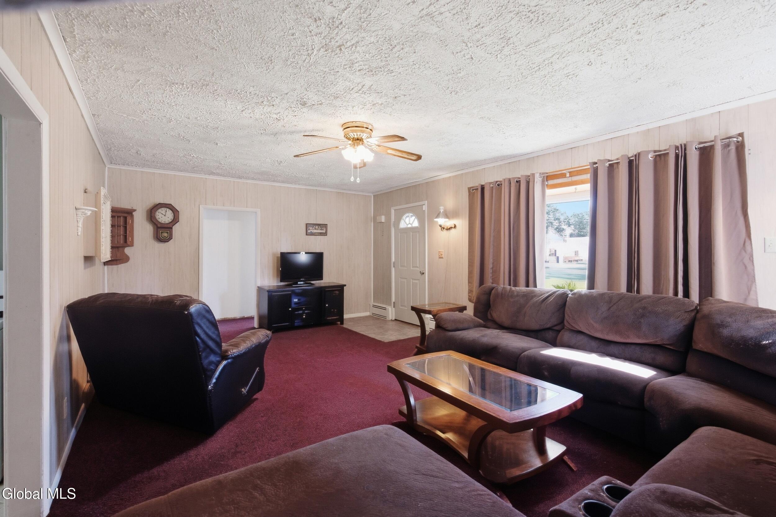 297 Melrose Street Rotterdam NY 12306