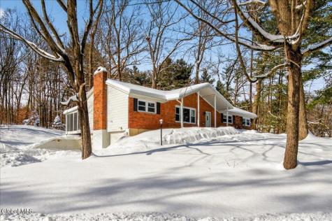 77 Blue Spruce Lane Ballston Lake NY 12019