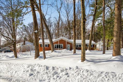 77 Blue Spruce Lane Ballston Lake NY 12019