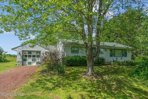 105 Mott Road Gansevoort NY 12831