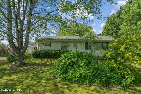 105 Mott Road Gansevoort NY 12831