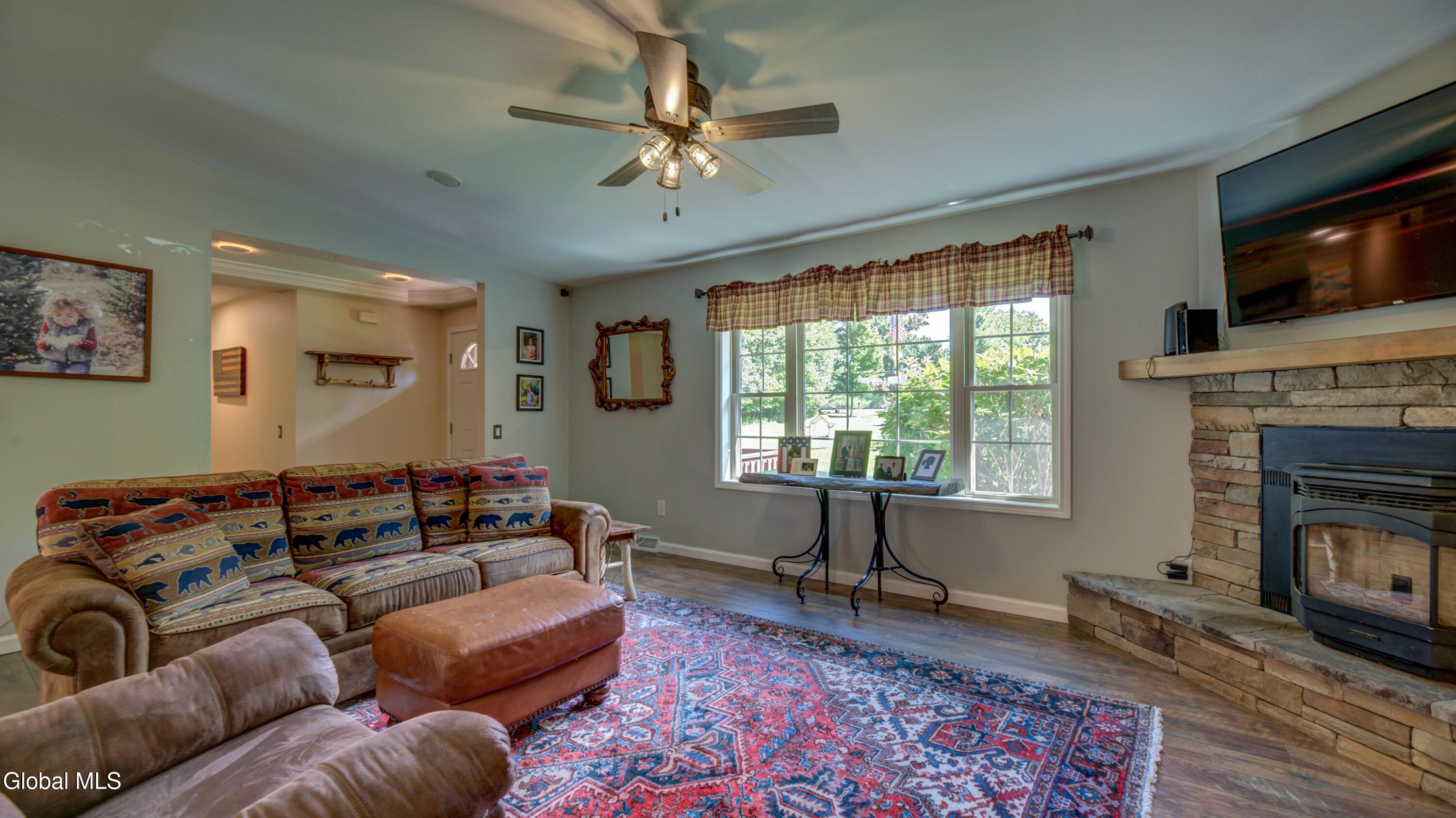 639 County Highway 110 Broadalbin NY 12025