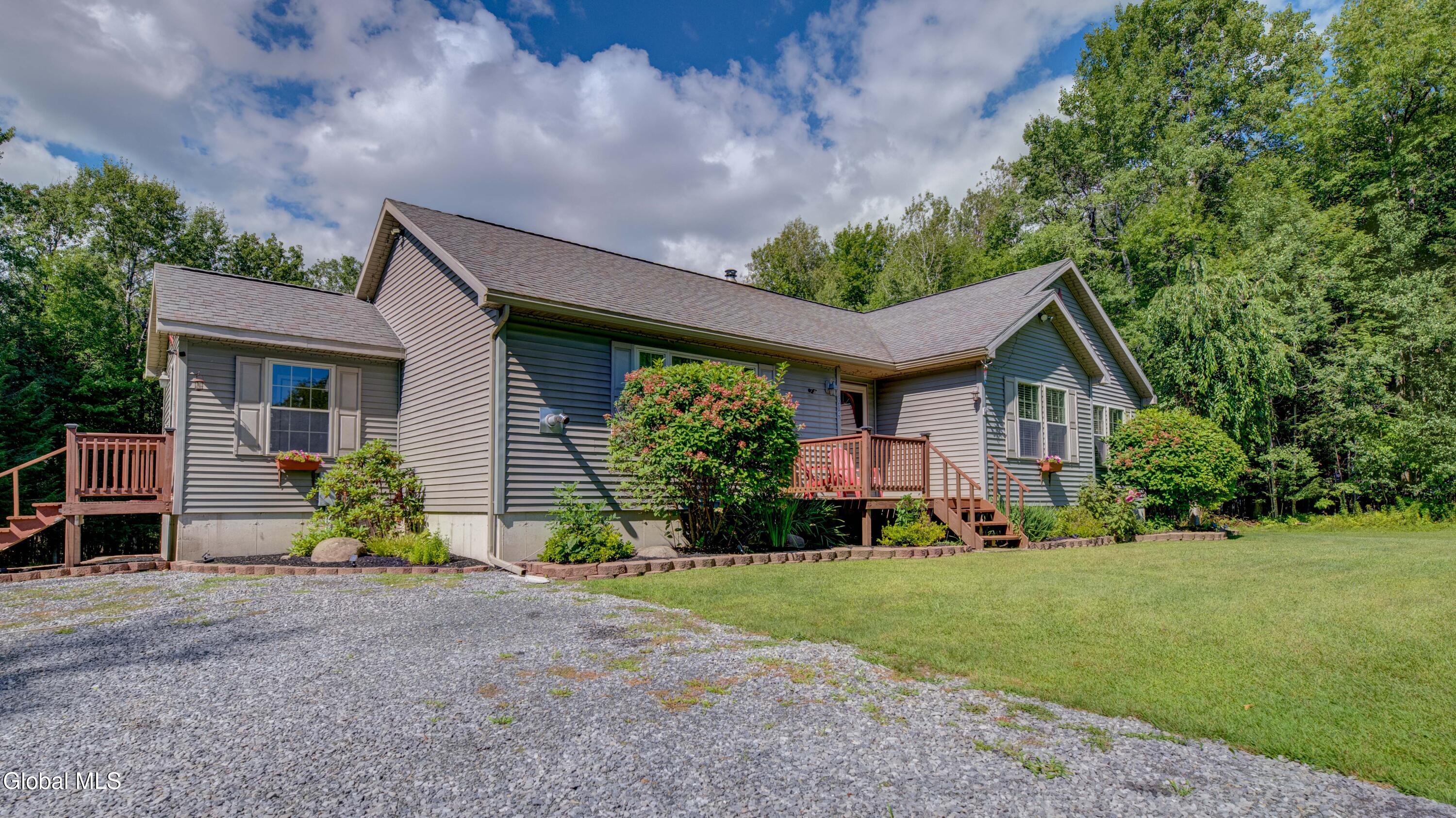 639 County Highway 110 Broadalbin NY 12025