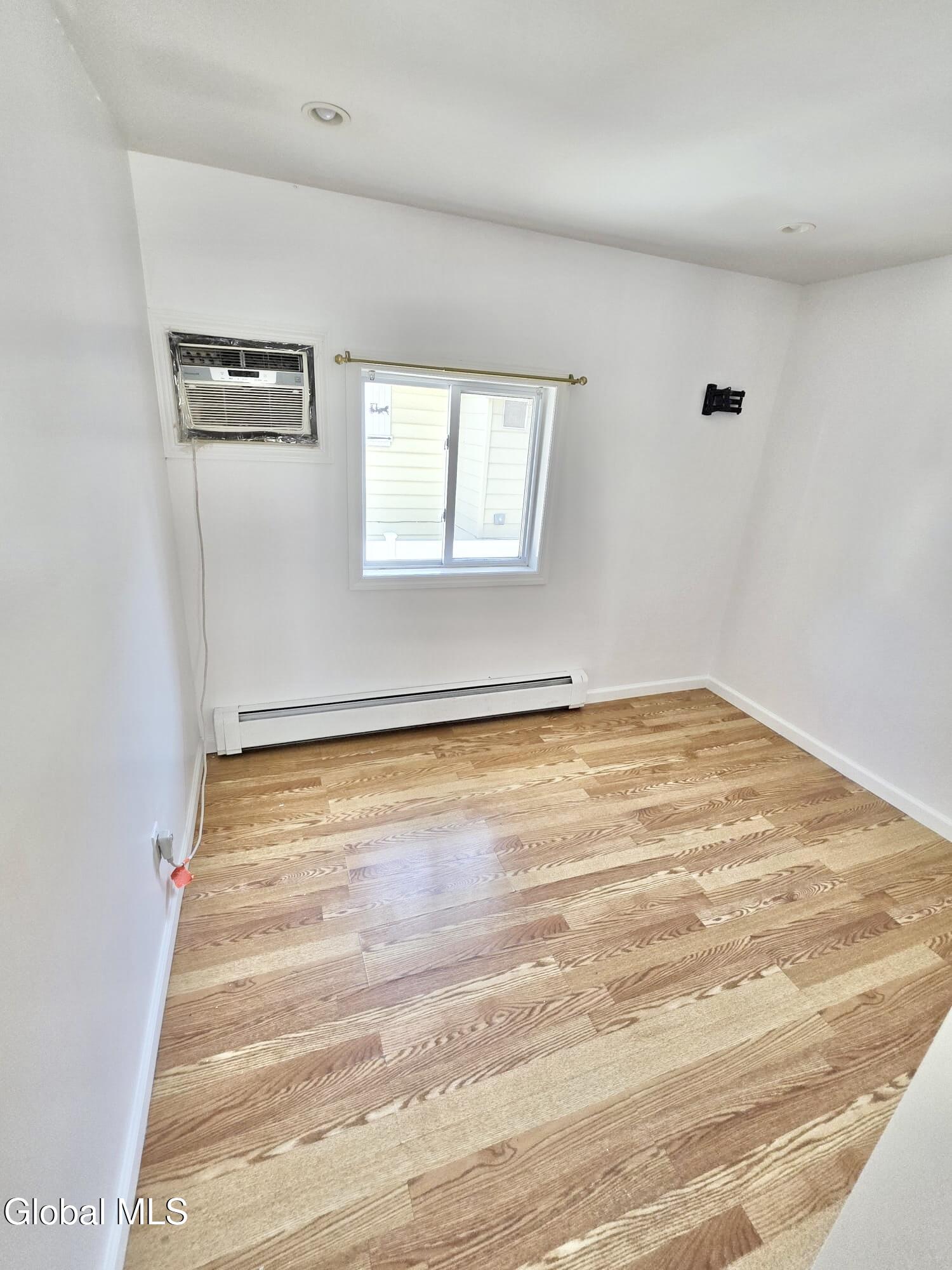 52 Bell Street Valley Stream NY 11580