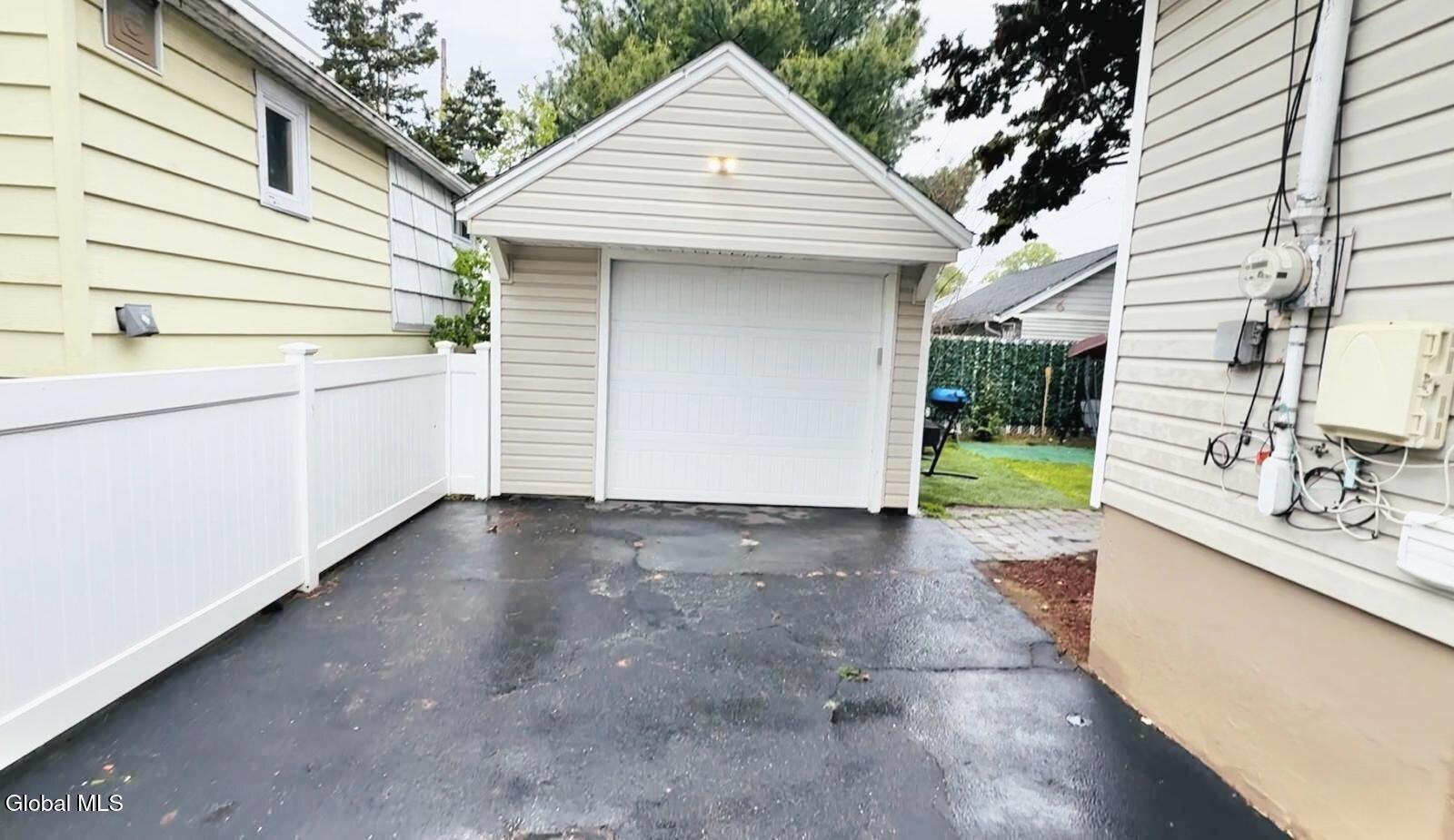 52 Bell Street Valley Stream NY 11580