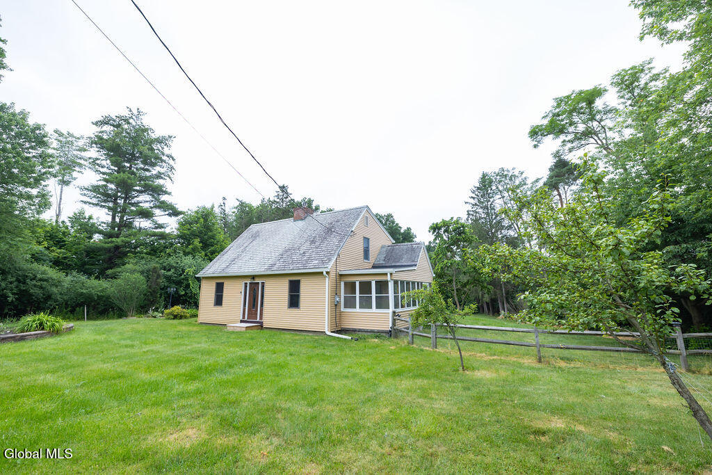 859 Putnam Road Schenectady NY 12306