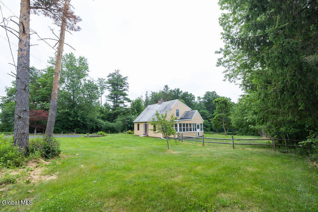 859 Putnam Road Schenectady NY 12306