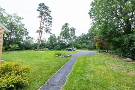 859 Putnam Road Schenectady NY 12306