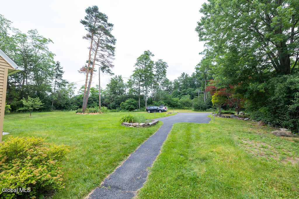 859 Putnam Road Schenectady NY 12306