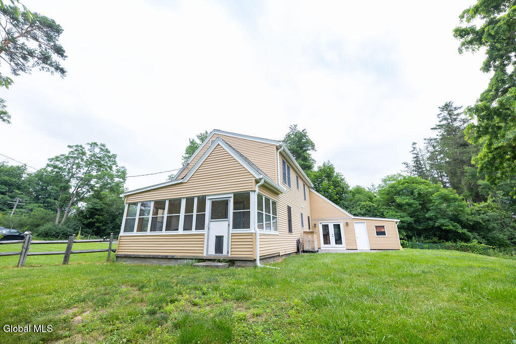 859 Putnam Road Schenectady NY 12306