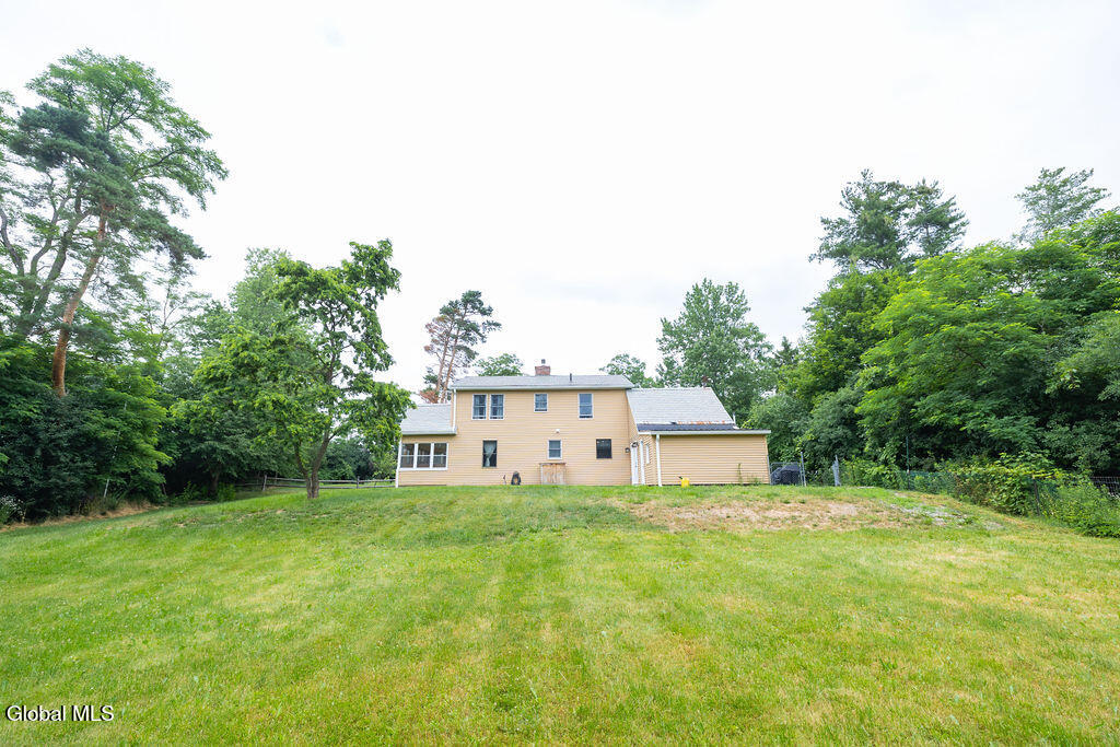 859 Putnam Road Schenectady NY 12306