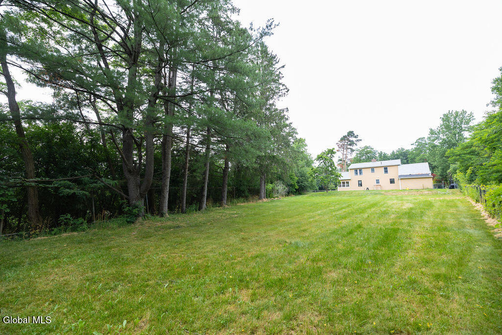 859 Putnam Road Schenectady NY 12306