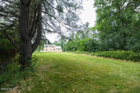 859 Putnam Road Schenectady NY 12306