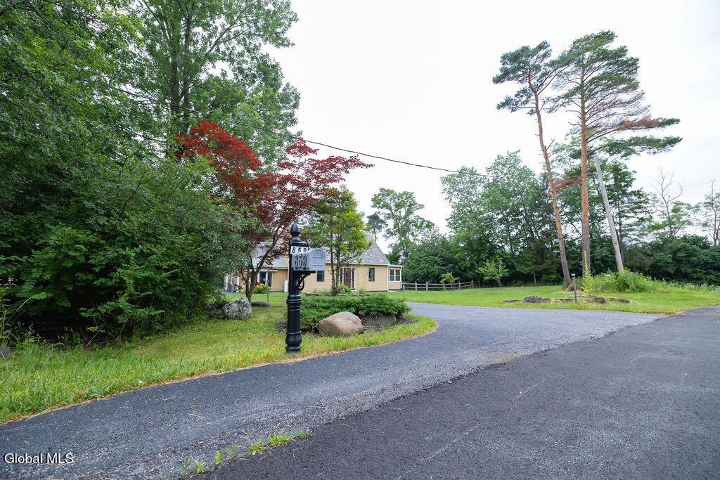 859 Putnam Road Schenectady NY 12306