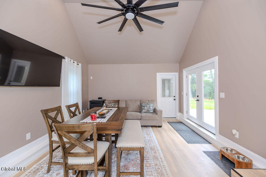 859 Putnam Road Schenectady NY 12306