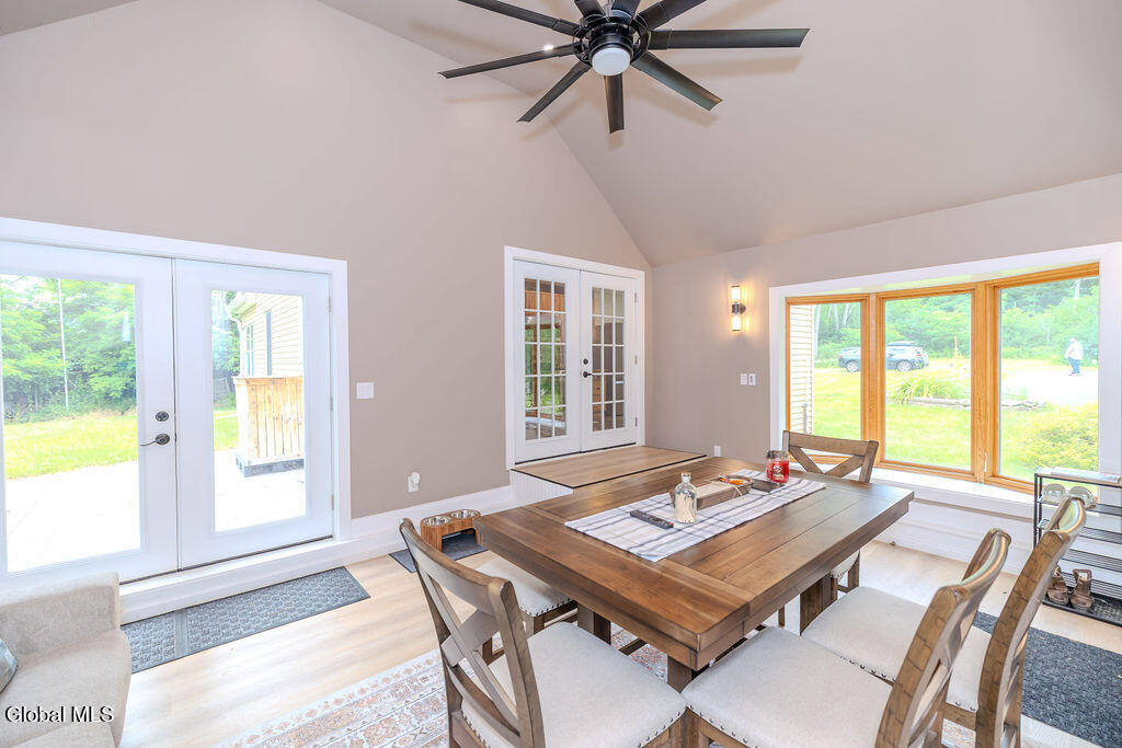 859 Putnam Road Schenectady NY 12306