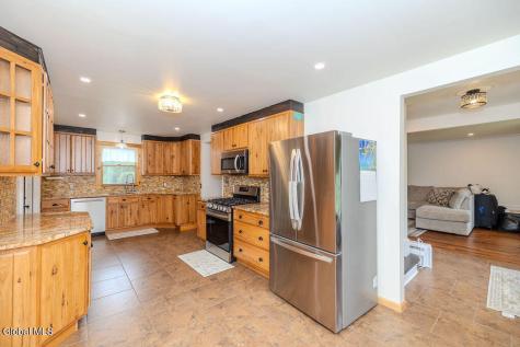 859 Putnam Road Schenectady NY 12306